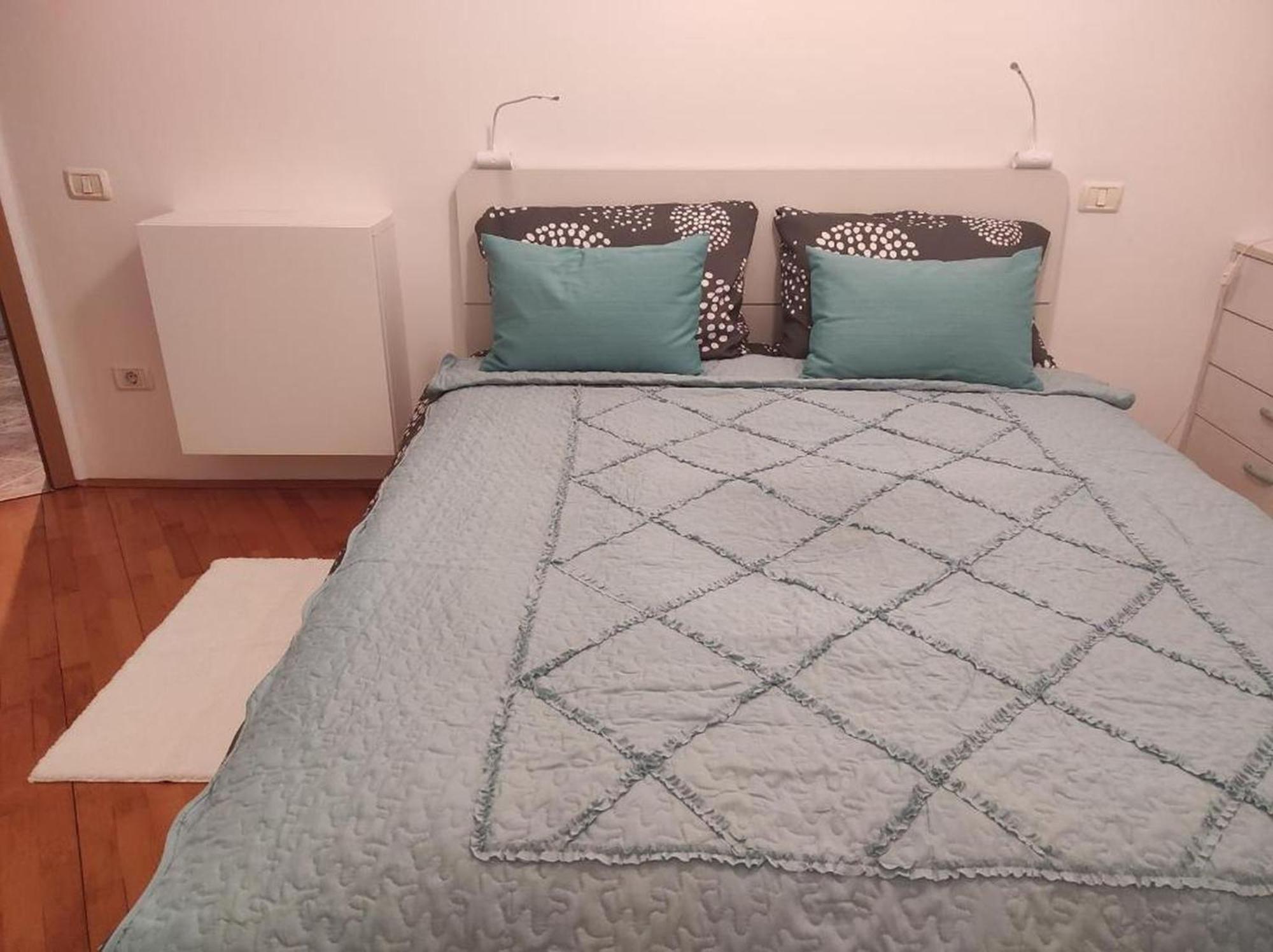 Karolina Apartman *